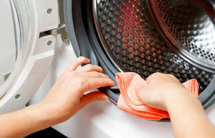 چگونه ماشین لباسشویی را جرم گیری کنیم؟ راهنمای رسوب‌گیری