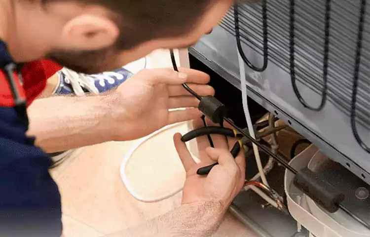 آب دادن یخچال بوش