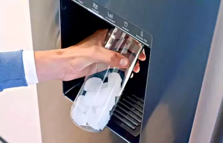 چشمک زدن چراغ فیلتر یخچال بوش