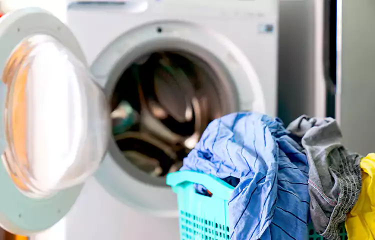 چه مقدار لباس در لباسشویی بریزیم؟