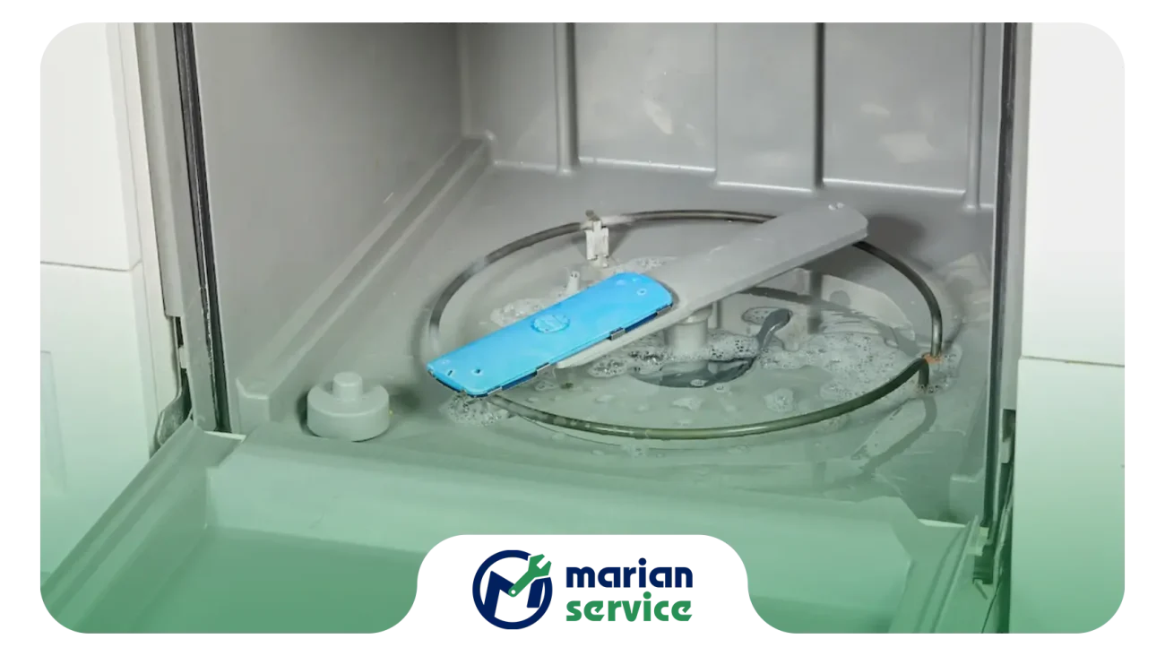 تفاوت برنامه تخلیه آب با ریست کردن ماشین ظرفشویی بوش