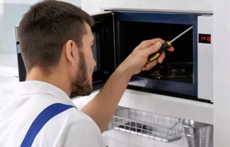 علت صدای زیاد مایکروویو