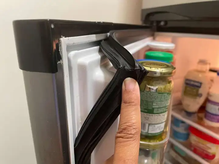 نحوه تعمیر و تعویض لاستیک درب یخچال